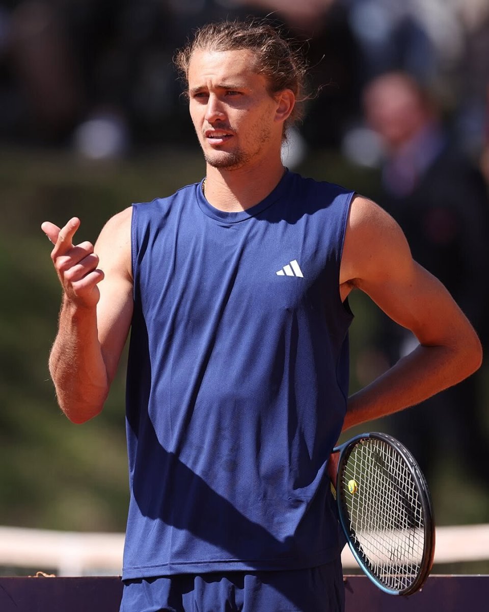 关于戴维斯杯横扫蒙特卡洛大师赛,兹维列夫高光表现的信息 关于戴维斯杯横扫蒙特卡洛大师赛,兹维列夫高光表现的信息