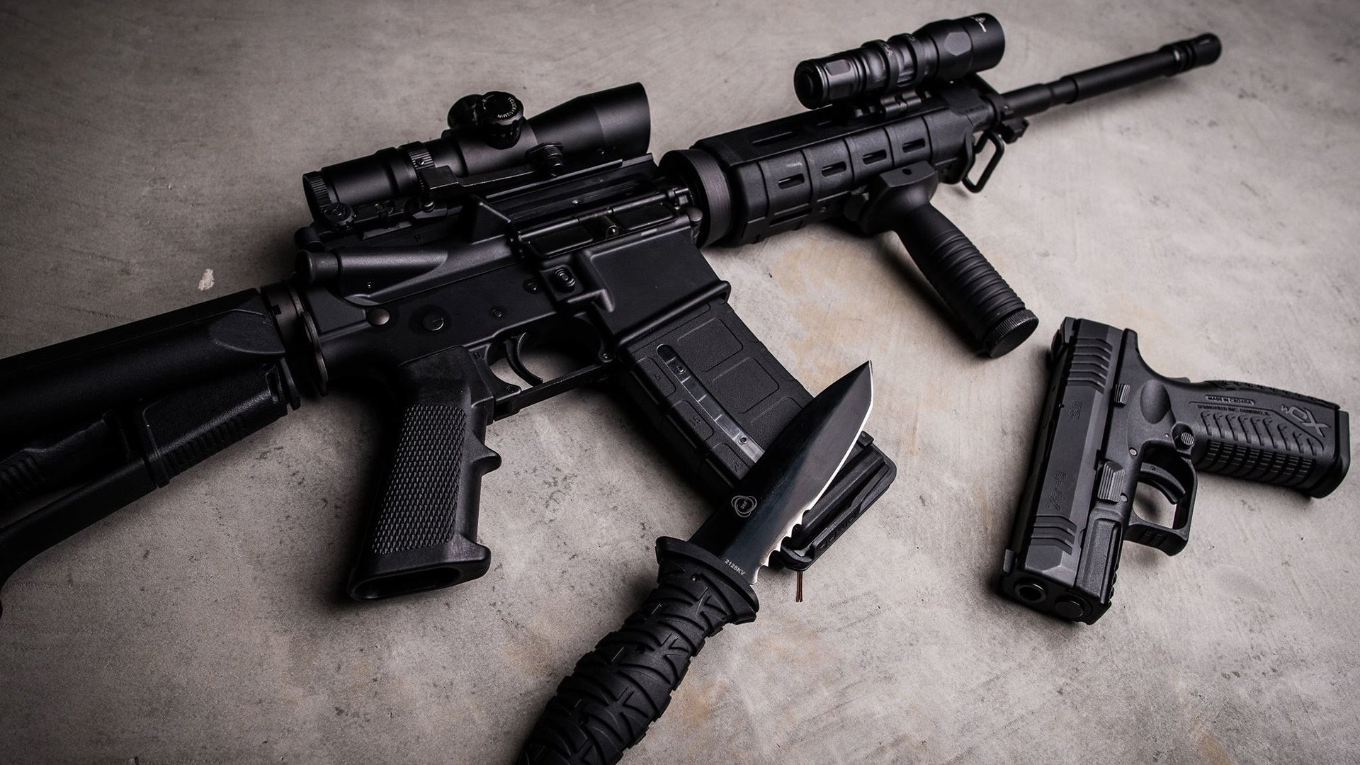 同门残局与孤狼突围，拉塞尔率威廉姆斯逆袭双红牛