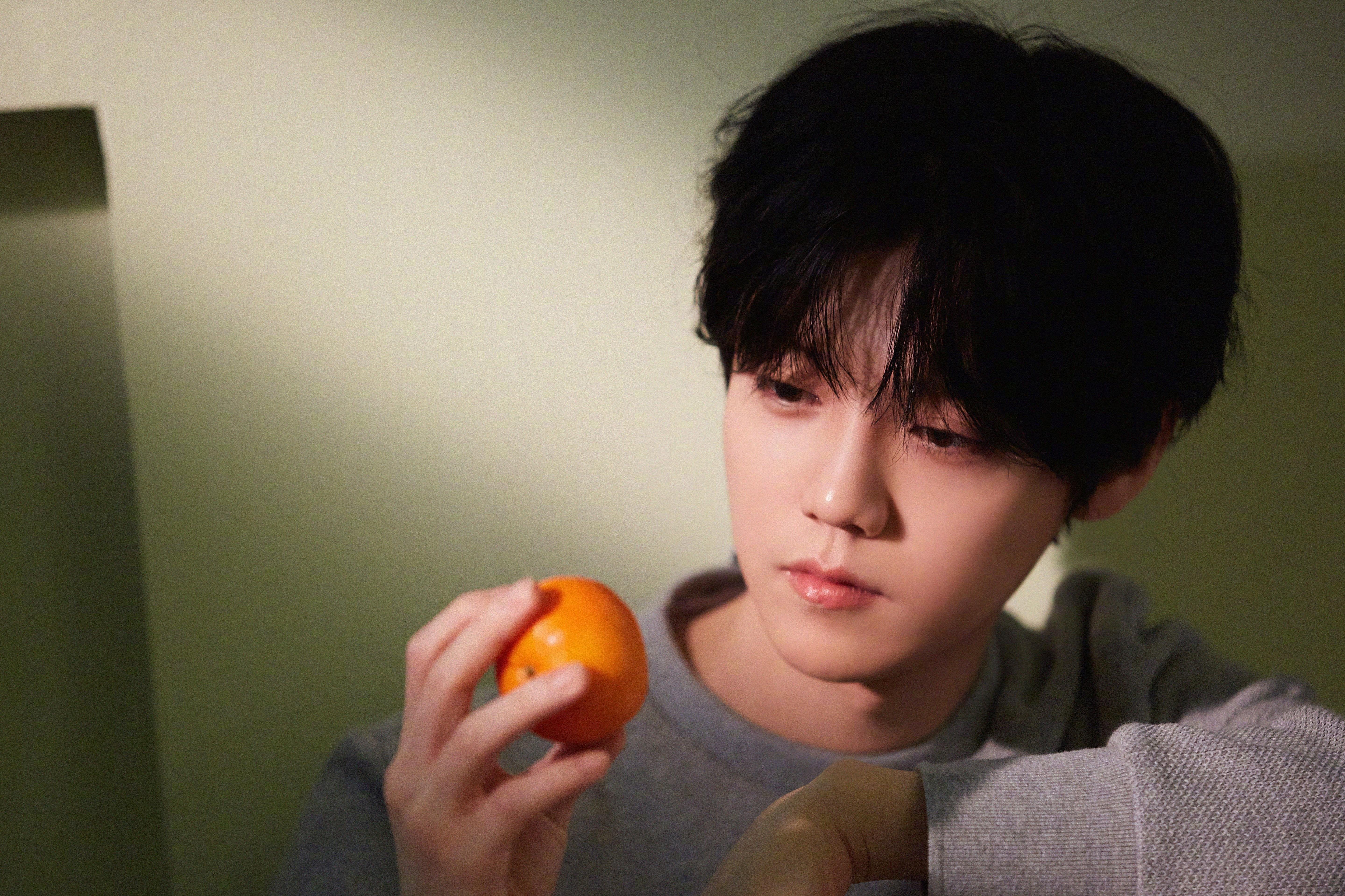 寒铁与王冠,怒吼骑士东契奇,以三分穿云箭刺破宿命之墙